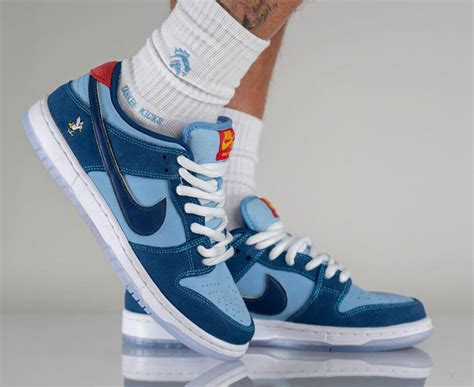 nike sb dunks kentucky|Nike Sb Dunks why so sad.